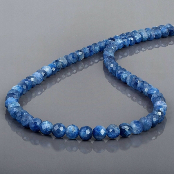 Collier en Cyanite