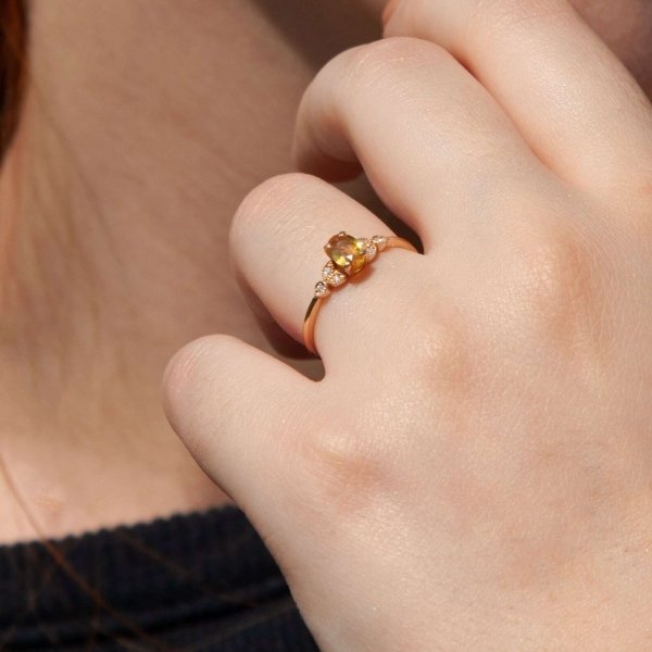 Bague avec Citrine et diamants