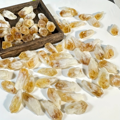 Pierres brutes de Citrine