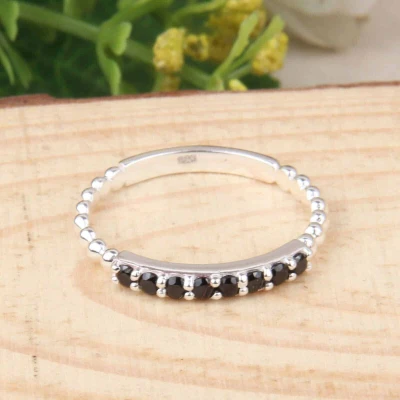 Bague anneau avec Onyx noir