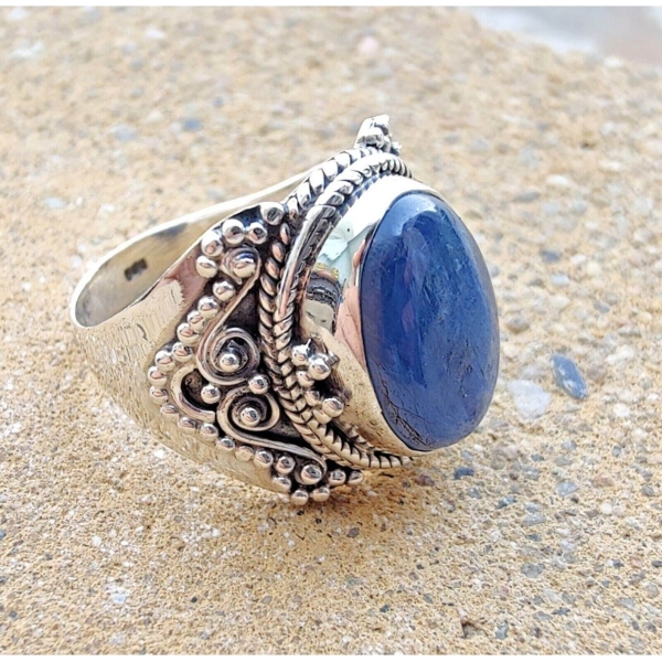 Bague en argent et Cyanite