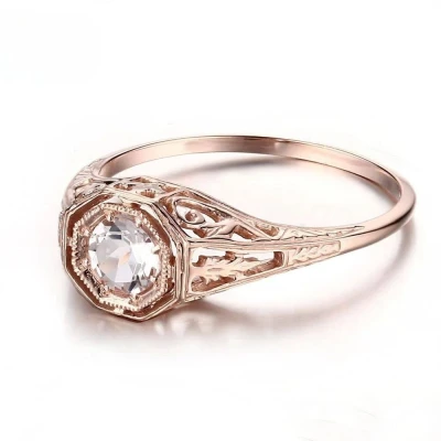 Bague en or rose et Morganite