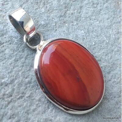 Pendentif en argent et Jaspe Rouge