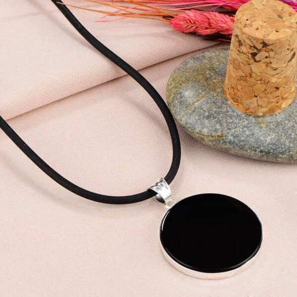 Pendentif en argent et Onyx noir