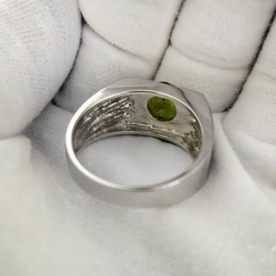Bague avec Péridot pour homme