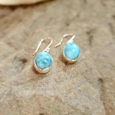 Boucles d'oreilles pendantes en argent et larimar