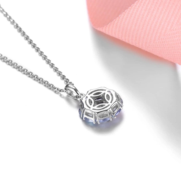 Pendentif en argent et Tanzanite