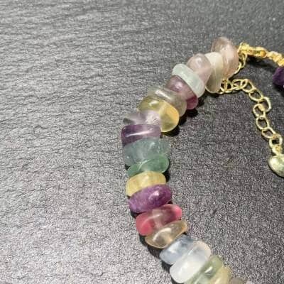 Bracelet en fluorite arc-en-ciel