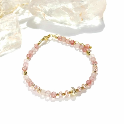 Bracelet en or et quartz fraise