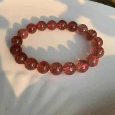 Bracelet en perles de quartz fraise