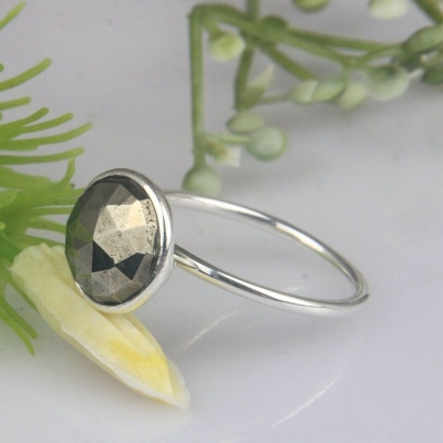 Bague fine en argent et pyrite