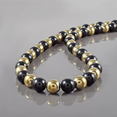 Collier en pyrite dorée et tourmaline noire