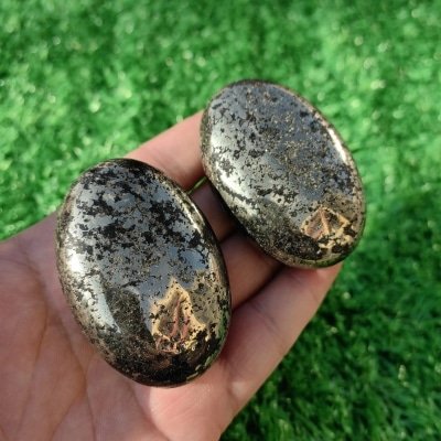 Galet de pyrite