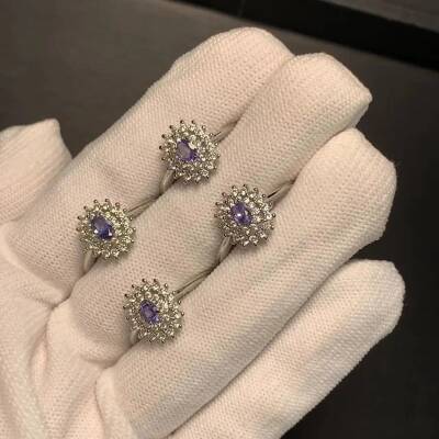 Bague solitaire ajustable en tanzanite