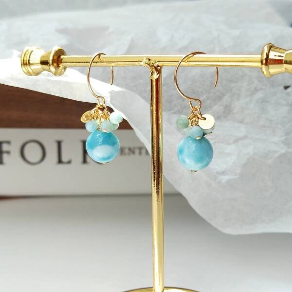 Boucles d'oreilles en or et perles de larimar