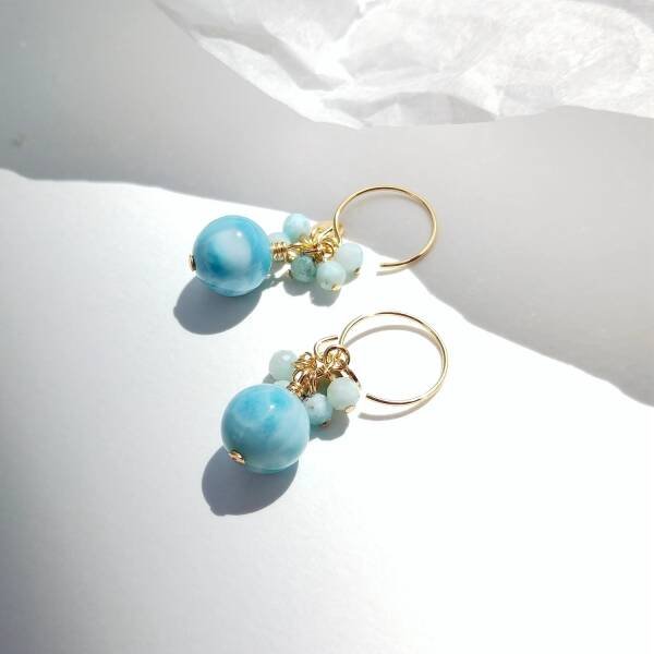 Boucles d'oreilles en or et perles de larimar