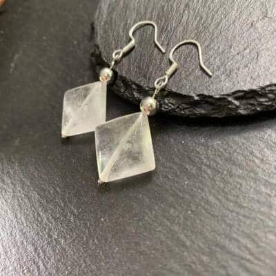 Boucles d'oreilles pendantes en cristal de roche