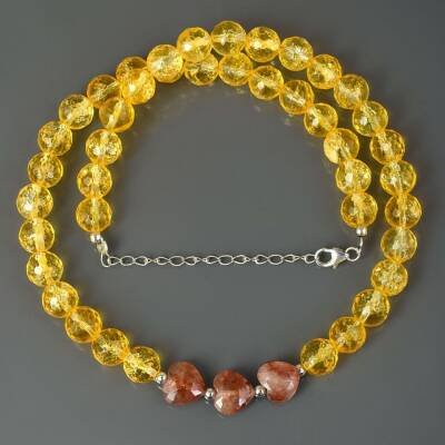Collier en citrine et coeur de cornaline rouge sang