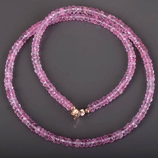 Collier en perles de morganite rose