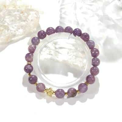 Bracelet en perles de lépidolite pour femme
