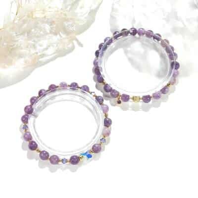 Bracelet en perles de lépidolite pour femme