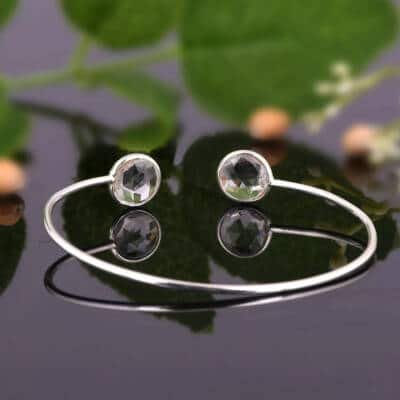 Bracelet jonc en argent et cristal de roche