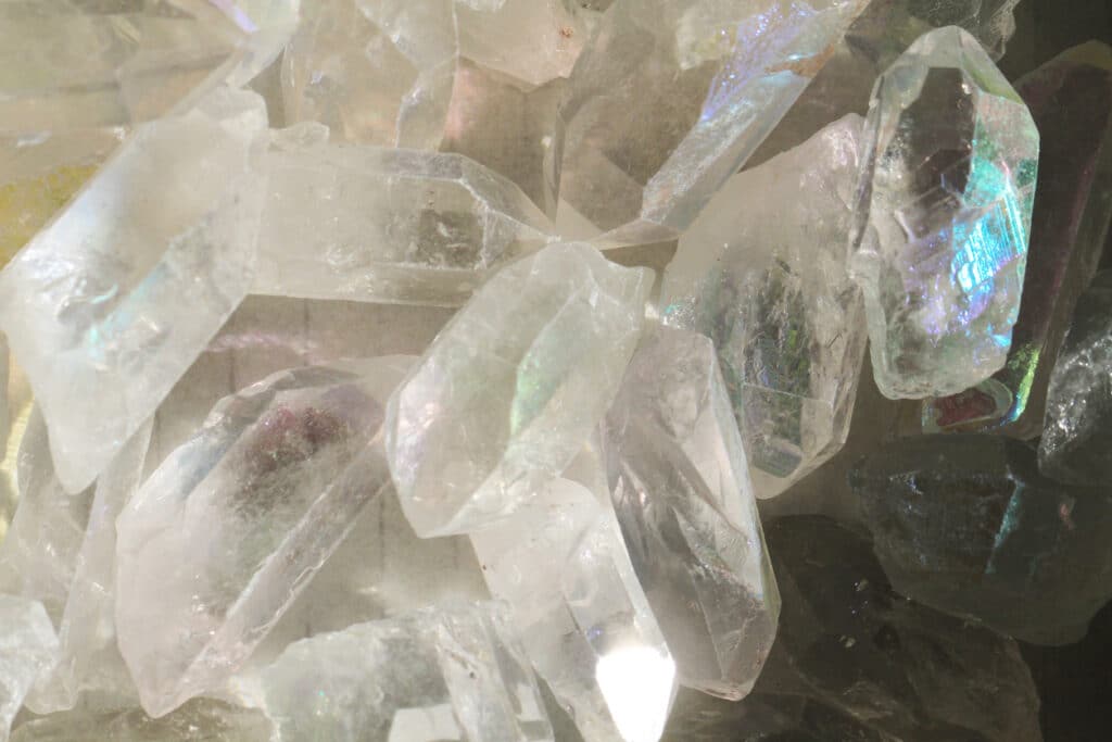 Cristal De Roche : Origines, Propriétés Et Vertus | Lithos Style