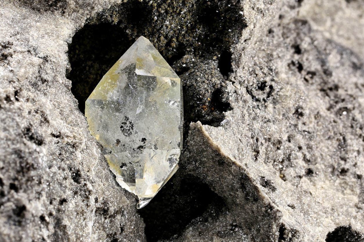 Diamant d'Herkimer : Origines, propriétés et vertus