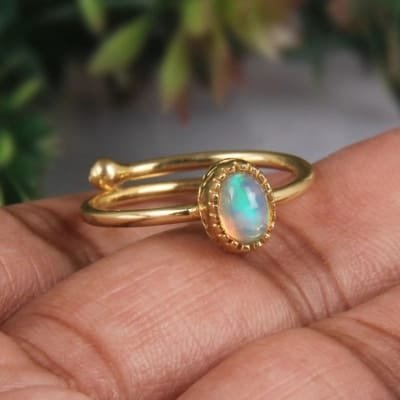 Bague jonc en plaqué or avec opale pour femme