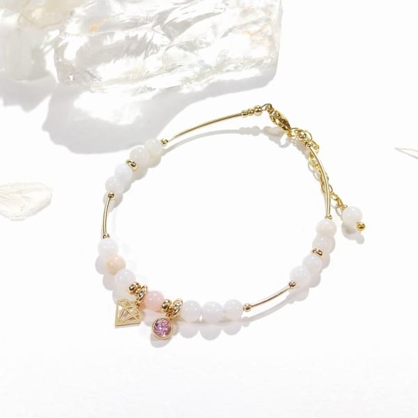 Bracelet en or avec opale rose et dendritique