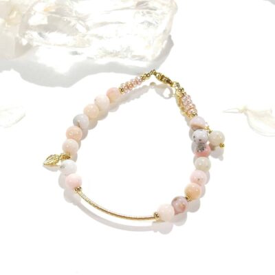 Bracelet en or avec opale rose et opale dendritique