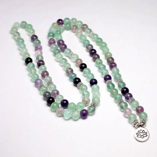 Bracelet mala avec 108 perles de fluorite