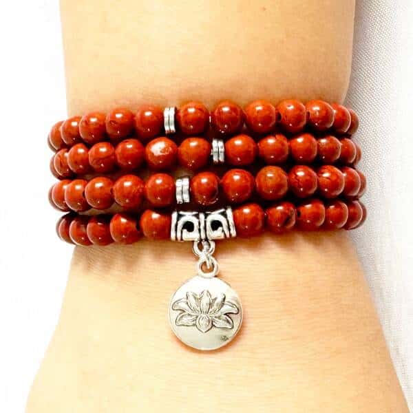 Bracelet mala avec 108 perles de jaspe rouge