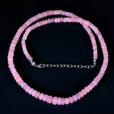 Collier en perles d'opale rose