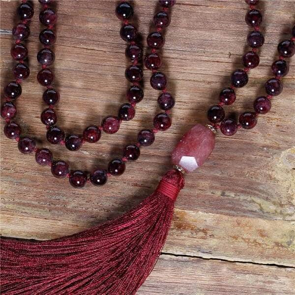 Collier mala avec 108 perles de grenat almandin