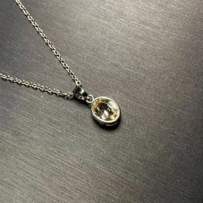 Pendentif en argent et citrine pour femme