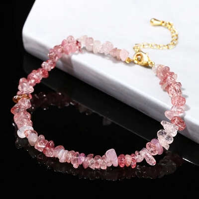 Bracelet baroque en quartz fraise