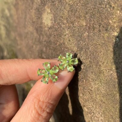 Boucles d'oreilles en argent et péridot